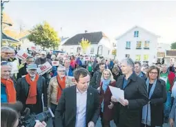  ?? FOTO: FREDRIK PEDERSEN ?? BESØK: Miljø minister Ola Elvestuen (V) besøkte Brevik torsdag 18.