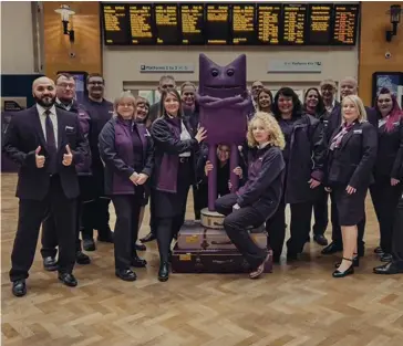  ?? ?? CATWALK SHOW: Staff model the new East Midlands Railway uniforms in use from this week