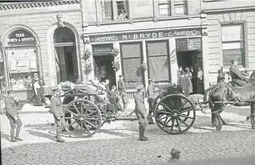  ?? ?? A First World War funeral in Cupar, Fife, taken by George Normand