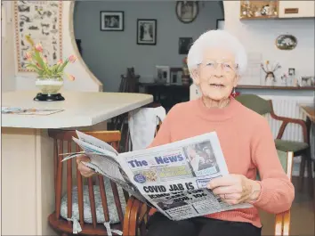  ?? Picture: Sarah Standing ?? LOYAL READER
Joyce Taylor, from Purbrook