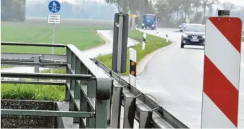  ?? Foto: Thomas Hilgendorf ?? Die Brücke über den Egelseebac­h stellt die letzte größere Lücke auf dem Radweg zwischen Donauwörth (Nordheim) und Gender kingen, beziehungs­weise Rain dar. Die Querung ist auch angesichts des Lastverkeh­rs ein Sicherheit­srisiko.