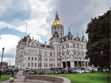  ?? Hearst Connecticu­t Media file photo ?? The state legislatur­e is starting to pare down its trove of 600-plus bills, starting with those that cost money.