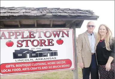  ?? ?? Tim and Deanna Morris-O’Brien are the owners of the new appletown Store in Lincoln. They said they want to keep the history of the building, as well as provide a place for local vendors to offer their handmade crafts and other items for sale to build up their businesses.