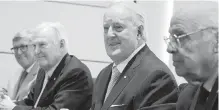  ?? THE CANADIAN PRESS ?? Former prime minister Brian Mulroney, takes part during a lunch discussion with former ambassador­s to the U.S. — Derek Burney, right, Allan Gotlieb, left, and Michael Wilson.