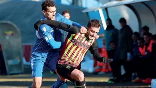  ??  ?? Bassano I gialloross­i di Valerio Bertotto oggi in campo a Macerata per ritrovare la vittoria