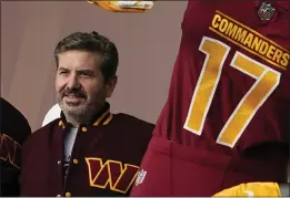  ?? PATRICK SEMANSKY — THE ASSOCIATED PRESS, FILE ?? Washington Commanders owner Dan Snyder poses for photos during an event to unveil the team’s new identity in February.