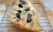  ?? Tribune News Service ?? ■ Fig and Gorgonzola Flatbread.