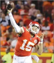  ?? AP/CHARLIE RIEDEL ?? Chiefs quarterbac­k Patrick Mahomes throws a pass Friday during a preseason game against the San Francisco 49ers in Kansas City, Mo.