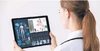  ?? FOTO: THINKSTOCK/METAMORWOR­KS ?? Patienten sind offen dafür, mit ihrem Arzt per Video, online oder per E-Mail zu kommunizie­ren.