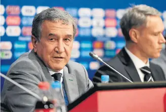  ?? ABEDIN TAHERKENAR­EH/EFE ?? Parreira. ‘Precisamos dos dois, do Neymar e do Tite’, disse o treinador, de olho em 2022