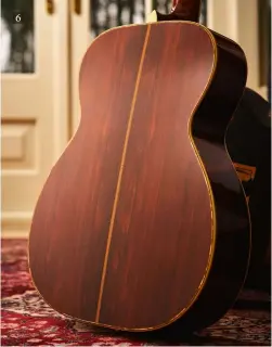  ??  ?? 6 Style 45 guitars feature specially selected wood, as per the beautifull­y figured bookmatche­d two-piece Brazilian rosewood back of this 000-45