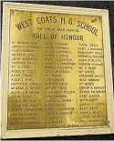  ??  ?? Tribute The plaque will be returned to West Coats