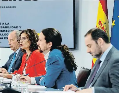  ?? J.J. GUILLÉN / EFE ?? Juan Carlos Campo, María Jesús Montero, Pablo Iglesias y José Luis Ábalos, tras el Consejo de Ministros