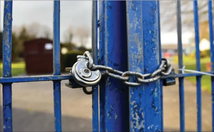  ?? Photo by Seb Daly / Sportsfile ?? A general view of the entrance gate following racing at Clonmel Racecourse in Clonmel, Tipperary. Racing will no longer be able to take place behind closed doors.