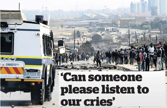  ?? /THAPELO MOREBUDI. ?? Ramaphosa informal settlement residents in Reiger Park are protesting for service delivery.