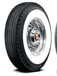  ??  ?? AMERICAN CLASSIC bias-look radial – "pie crust" shoulder and vintage-style tread pattern give this tyre the original look