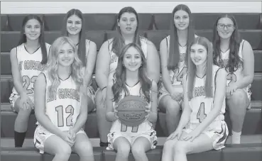  ?? Photo by Becky Polaski ?? Pictured are members of the Lady Crusader junior varsity basketball team.