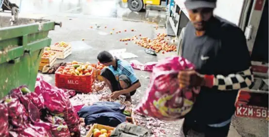  ?? REUTERS ?? El alza a los precios en la comida ha orillado a que miles de familia dejen de consumir carne y centrarse solo en verduras