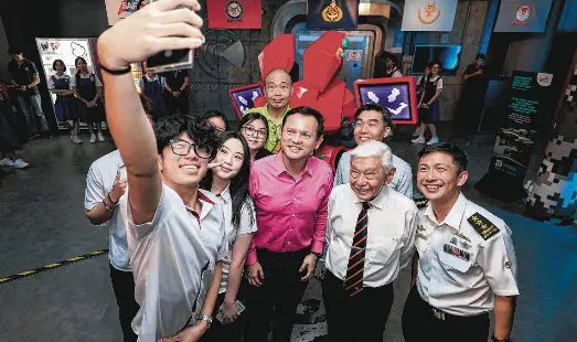 Roving exhibition launched as SAF celebrates its 60th anniversar­y ...
