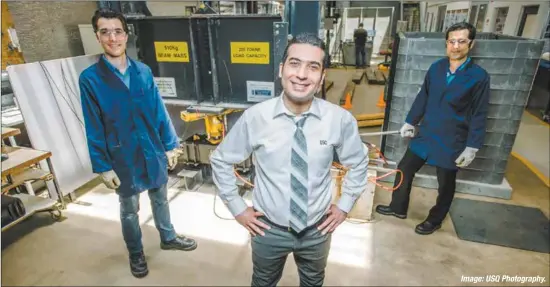  ?? Image:USQPhotogr­aphy. ?? Dr Ali Mirzaghorb­anali (middle) with students Peter Gregor and Ashkan Rastegarma­nesh.