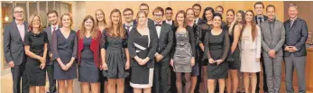  ?? FOTO: VEREIN ?? Die Rotaract-Mitglieder und ihre Gäste (von links): Stephan Ruß, Daniela Hermann, Jea Severin Schmitz, Nicola Schnell, Katharina Kelm, Christina Fritz, Julia Fritz, Andreas Gassner, Ariane Berbig, Maximilian Ruß, Johannes Wienert, Thorsten Zintgraf,...