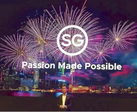  ??  ?? Singapore Tourism Board chief executive Lionel Yeo unveils STB’s new tourism campaign, “Passion Made Possible,” a brand that articulate­s what Singapore stands for as a country, and tells many stories about this destinatio­n and its people.