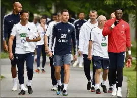  ?? (Photos AFP, Cyril Dodergny) ?? Florian Thauvin, une ‘‘doublure’’ de luxe pour les Bleus.