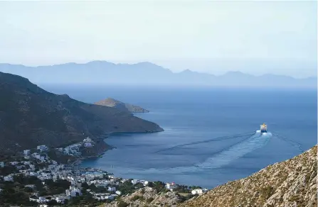  ?? AP-Yonhap ?? A ferry departs from Livadia port on the Aegean Sea island of Tilos, southeaste­rn Greece, Monday.