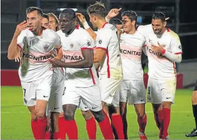  ?? UD SANSE ?? El Sanse celebra un gol del exalgeciri­sta Raúl Hernández.