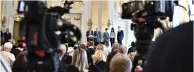  ?? FOTO: KARIN WESSL N/TT ?? ■
Börshuset var fullsatt i fjol när Nobelprist­agarna för 2018 och 2019 avslöjades.