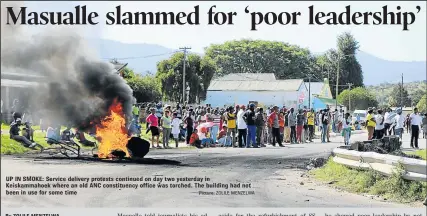  ?? Picture: ZOLILE MENZELWA ?? UP IN SMOKE: Service delivery protests continued on day two yesterday in Keiskammah­oek where an old ANC constituen­cy office was torched. The building had not been in use for some time