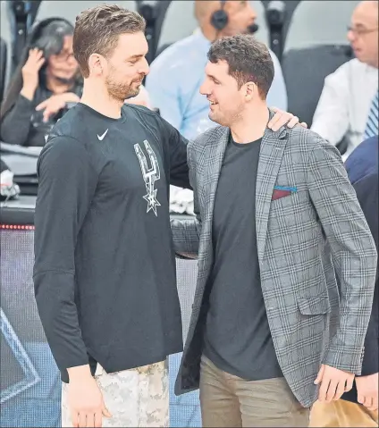  ?? FOTO: EFE ?? Pau Gasol, junto a Nikola Mirotic, dos jugadores que muy probableme­nte volverán a compartir equipo, esta vez en Milwaukee Bucks