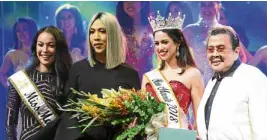  ??  ?? Miss Manila 2018 Kathleen Joy Paton (second from right), with Miss Manila 2017 Gail Tobes, Vice Ganda, Manila Mayor Joseph Ejercito-Estrada