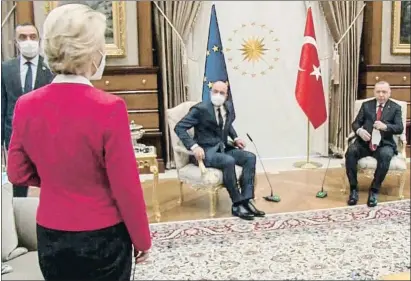  ?? AFP / ARCHIVO ?? La presidenta de la Comisión se quedó sin silla en la polémica cita del pasado 6 de abril en Ankara