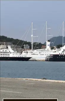  ?? (Photo Patrick Blanchard) ?? À l’image du Club Med , du Silver Cloud et du Silver Explorer, amarrés dans le port de La Seyne-surMer depuis plusieurs semaines,  paquebots attendent dans différents ports méditerran­éens le feu vert des autorités internatio­nales leur permettant de reprendre les croisières.