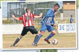  ?? Pictures: RICHARD BIRCH ?? Holyhead’s Mike Kelly, above and top in action in his testimonia­l against Sheffield United.
