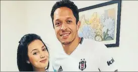  ?? FOTO: TWITTER ?? Adriano Correia ya pasó reconocimi­ento médico con el Besiktas