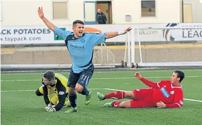  ?? Picture: Gareth Jennings. ?? Players like Dale Hilson, pictured celebratin­g scoring against Brechin last season, can make all the difference, says Forfar boss Jim Weir.