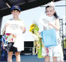  ?? Westside Eagle Observer/MIKE ECKELS ?? Finley Hill (left) and Addilyn Haskins were the 68th Decatur Barbecue Tiny Tot winners.