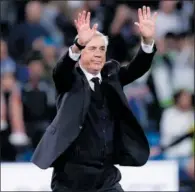  ?? ?? Ancelotti celebra el triunfo del Madrid sobre el Celtic.