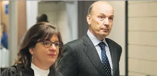  ?? PHIL CARPENTER ?? Former No. 2 politician at Montreal city hall Frank Zampino, seen with one of his defence lawyers, Isabel Schurman, wants the Contrecoeu­r corruption trial halted as the case has dragged on.