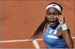  ?? CHRISTOPHE ENA – THE ASSOCIATED PRESS ?? American Coco Gauff lost the first set of her third-round match against fellow teenager Mirra Andreeva of Russia, but Gauff rallied to win in three sets to advance.