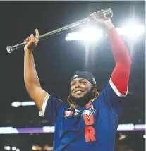  ?? DUSTIN BRADFORD/GETTY IMAGES ?? Blue Jays first baseman Vladimir Guerrero Jr. salutes the crowd after being named MVP at the MLB All-star Game on Tuesday at Coors Field in Denver, Colo.