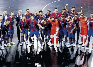  ?? // VALENTÍ ENRICH ?? El Barça volvió a ser el gran protagonis­ta en los premios de `Futsalplan­et' a los mejores del mundo