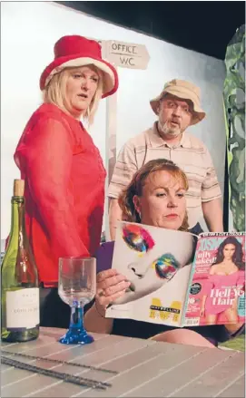  ?? Photo: GEOFF MARSHALL ?? Nosy parkers: Sue Mortimer, Peter Drew and Paulette McIndoe struggle to relax on holiday in Mana Little Theatre caravan park romp