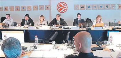  ?? FOTO: EUROLEAGUE ?? Imagen de una reunión de los socios de Euroliga. Los clubs han pedido tener más presencia en la gobernabil­idad del organismo