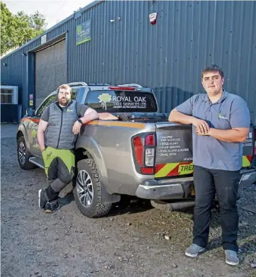  ?? ?? BROTHERS IN BUSINESS: Jake and Callum Bedwell of Royal Oak Tree Services.