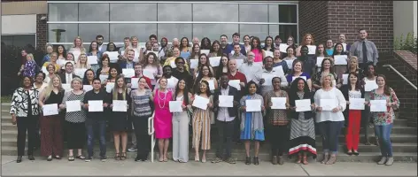  ?? The Sentinel-Record/Richard Rasmussen ?? SCHOLARSHI­P RECIPIENTS: The 2019 recipients of Oaklawn Foundation Scholarshi­ps and members of the foundation gathered Tuesday for an awards ceremony at National Park College.