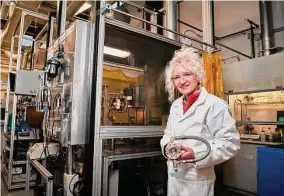  ?? Peter Morenus/UConn ?? Radenka Maric in 2019, as UConn’s vice president for research, at her lab at the Center for Clean Energy Engineerin­g.