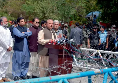  ?? AFP ?? Prime Minister Nawaz Sharif speaks to media after appearing before the anti-corruption commission in Islamabad on Thursday. —